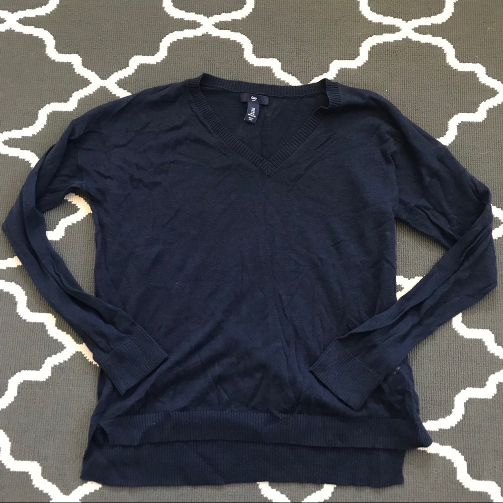 Navy blue GAP sweater